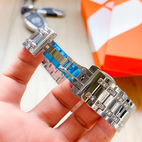 ブランド時計内部構造